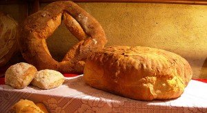 christmas_in_sardinia_bread_tradition-300x163
